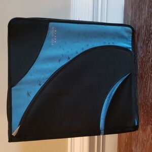 Mead Five Star 3 Ring Binder with inside & outside Pockets